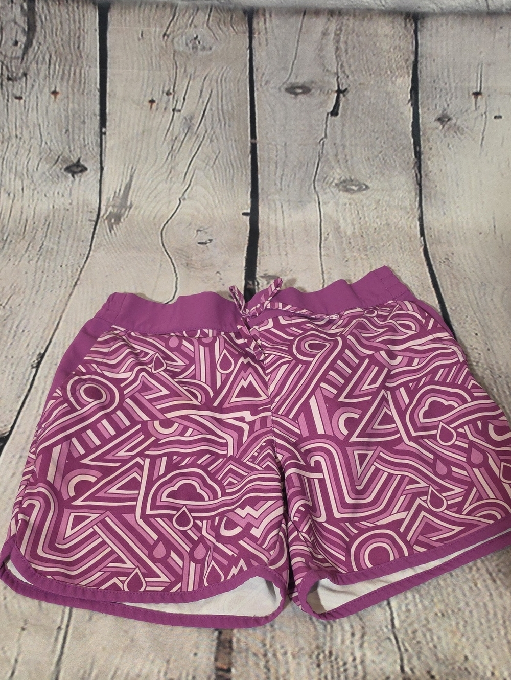 Columbia Purple Geometric Kids Athletic Shorts